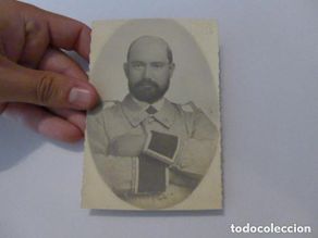 Militaria: Antigua fotografia de soldado muerto en guerra de cuba en 1895, lo pone detras, original.